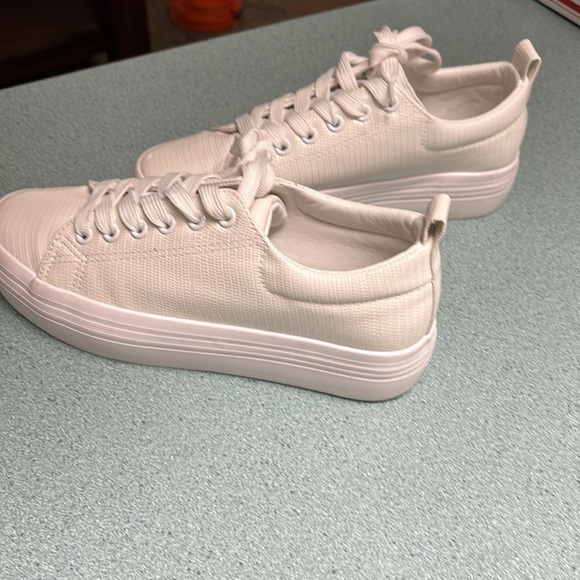 JABASIC Women Lace Up Platform Sneakers - Picture 8 of 11